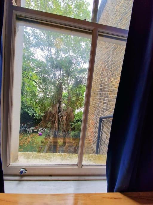 Charming Home With Private Balcony, On 1St Floor, With 2 Bathrooms, 3 Min Walk To Earl'S Court Station Londyn Zewnętrze zdjęcie