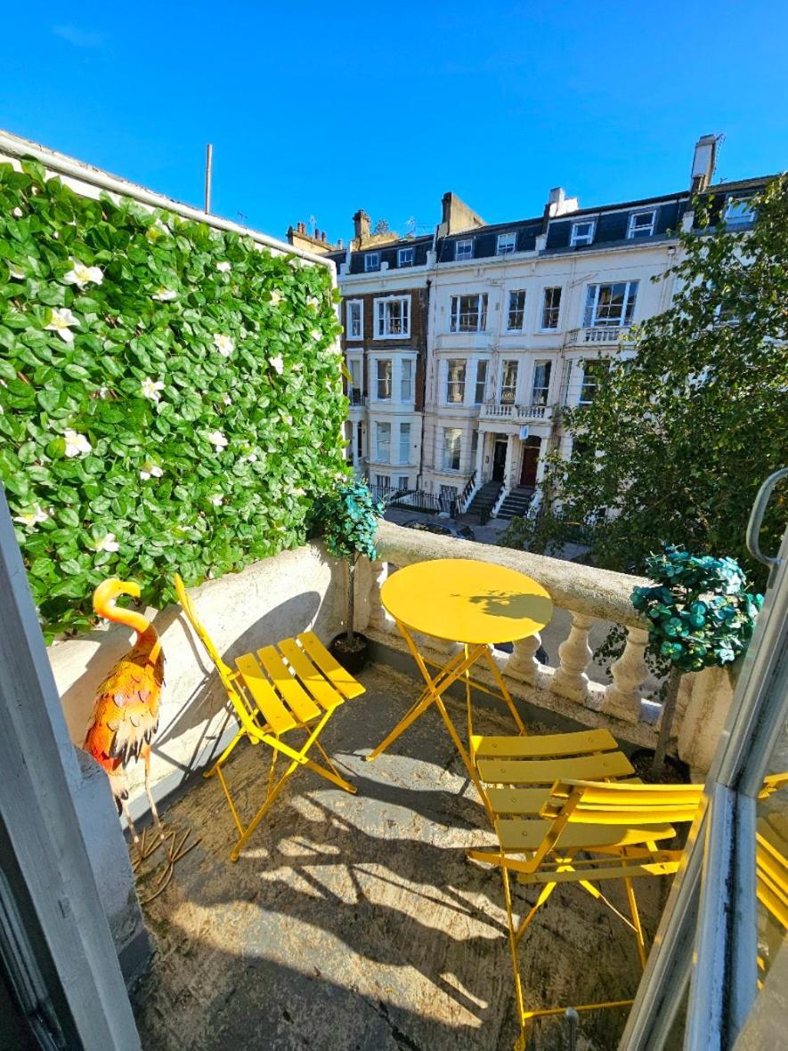 Charming Home With Private Balcony, On 1St Floor, With 2 Bathrooms, 3 Min Walk To Earl'S Court Station Londyn Zewnętrze zdjęcie